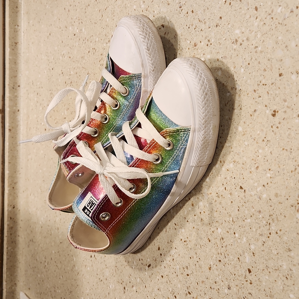Converse